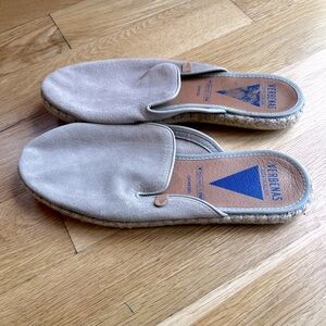 Verbenas Leather Slide On Espadrilles in Beige Gray
